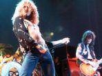 berikut-chord-kunci-gitar-termudah-dan-link-download-lagu-immigrant-song-oleh-led-zeppelin.jpg