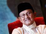 bj-habibie.jpg
