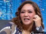 ekspresi-maia-estianty-saat-sebut-nama-mulan-jameela-di-indonesian-idol-jadi-sorotan.jpg