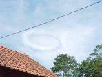 fenomena-awan-melengkung-di-kediri.jpg