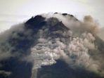 gunung-merapi-meletus-23r.jpg