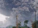 gunung-semeru-meletus-awan-panas-meluncur-jarak-45-km.jpg