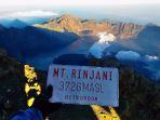gunung_rinjani.jpg