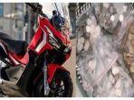 ilustrasi-honda-adv150-dan-uang-koin-dalam-keranjang-untuk-membeli-adv150-di-dealer.jpg