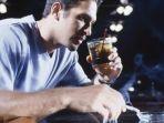 ilustrasi-minum-alkohol.jpg