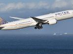 ilustrasi-pesawat-united-airlines.jpg