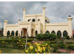istana-siak-sri-indrapura-provinsi-riau.jpg