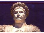kaisar-trajan-2.jpg