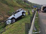 kecelakaan-tunggal-di-tol-cipularang.jpg