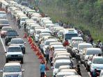 kemacetan-di-jalur-puncak-bogor.jpg