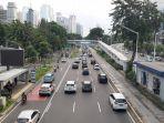 kepadatan-arus-lalu-lintas-terjadi-di-jalan-mh-thamrin-jalan-sudirman.jpg