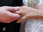 kisah-haru-istri-meninggal-dunia-usai-menyaksikan-suami-ijab-kabul-dengan-adik-kandungnya.jpg