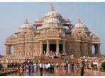kuil-akshardham-satu-di-antara-landmark-di-delhi.jpg