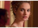 lily-james-dalam-film-war-peace-2016.jpg