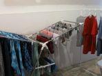 menjemur-pakaian-di-dalam-ruangan.jpg