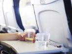 minuman-di-pesawat.jpg
