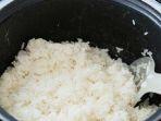 nasi-di-rice-cooker.jpg