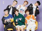 onf-2021-seasons-greetings-dream-group-photo.jpg