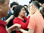 orangtua-di-china-berhasil-bersatu-dengan-anaknya-setelab-berpisah-seama-32-tahun.jpg