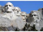 pahatan-wajah-empat-presiden-amerika-serikat-di-gunung-rushmore.jpg