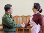 panglima-militer-myanmar-jenderal-min-aung-hlaing-dan-aung-san-suu-kyi.jpg