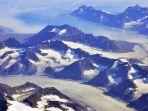 pemandangan-pegunungan-di-greenland.jpg