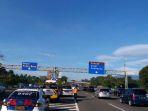 pengalihan-arus-kendaraan-di-tol-jagorawi-senin-2662017.jpg