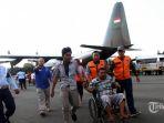 pengungsi-dari-wamena-papua-tiba-di-lanud-abdulrachman-saleh-malang.jpg