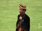 presiden-joko-widodo-memakai-pakaian-adat-dalam-upacara-peringatan-detik-detik-proklamasi.jpg