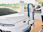 presiden-jokowi-Pabrik-Industri-Baterai-Kendaraan-Listrik-PT-HKML-Battery-Indonesia.jpg