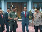 presiden-jokowi-bertolak-ke-singapura.jpg