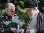 qasel-soleimani-dan-ayatollah-ali-khamenei.jpg