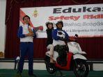 safety-riding-supervisor-astra-motor-jateng-oke-desiyanto-kiri.jpg