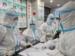 staf-dokter-di-wuhan-mengatasi-virus-corona.jpg