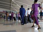 suasana-di-bandara-internasional-sultan-hasanuddin-makassar-selasa-27102020.jpg