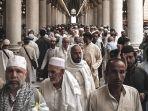 suasana-di-masjid-nabawi-madinah-arab-saudi-34.jpg