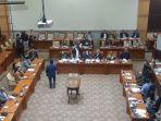 suasana-rapat-komisi-iii-dpr-ri-di-kompleks-parlemen.jpg