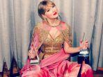 taylor-swift-menang-penghargaan.jpg