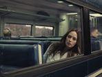 the-girl-on-the-train-2016.jpg