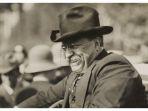 theodore-roosevelt-pada-1910.jpg