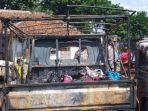 tiga-mobil-yang-terbakar.jpg