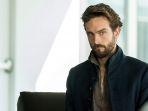 tom-mison-dalam-film-sleepy-hollow-2013.jpg