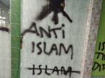 vandalisme-di-musala-tangerang.jpg