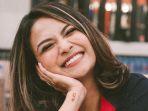 Senyum Ceria Vanessa Angel Pasca Bebas dari Rutan Medaeng