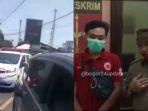 viral-oknum-pns-berdamai-setelah-diduga-halangi-ambulan-di-bogor.jpg