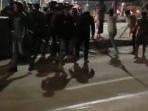 viral-petugas-penyekatan-diserang-pakai-petasan2.jpg