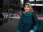 wakil-gubernur-lampung-chusnunia-chalim-berjalan-meninggalkan-gedung-kpk-1.jpg