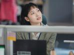Kim Go Eun Tersenyum Cerah di Poster Perdana Drama Terbaru tvN Berjudul Yumi’s Cell