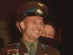 yuri-gagarin1.jpg