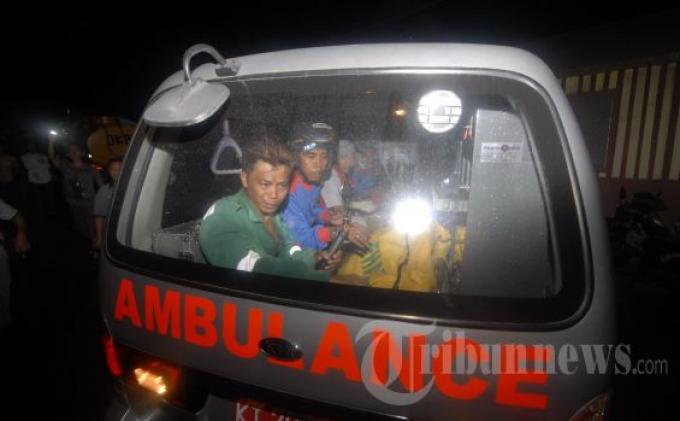 Ambulans Bawa Pasien Kritis Dihalangi Rombongan Mobil Presiden Jokowi, Sopir Panik